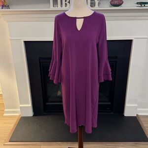 🍇 LaRocque Original Plum Purple Keyhole Shift Dress | Size M
